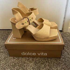New Dolce Vita Bobby Heels Amari Natural
